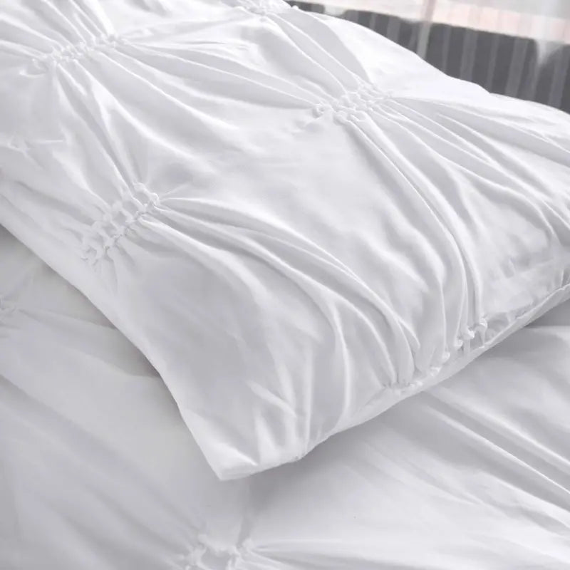 Pinch Pleat Duvet Cover Set