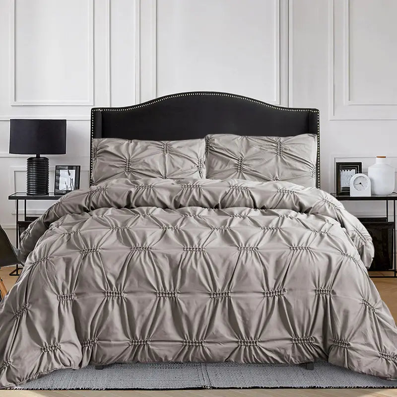 Pinch Pleat Duvet Cover Set