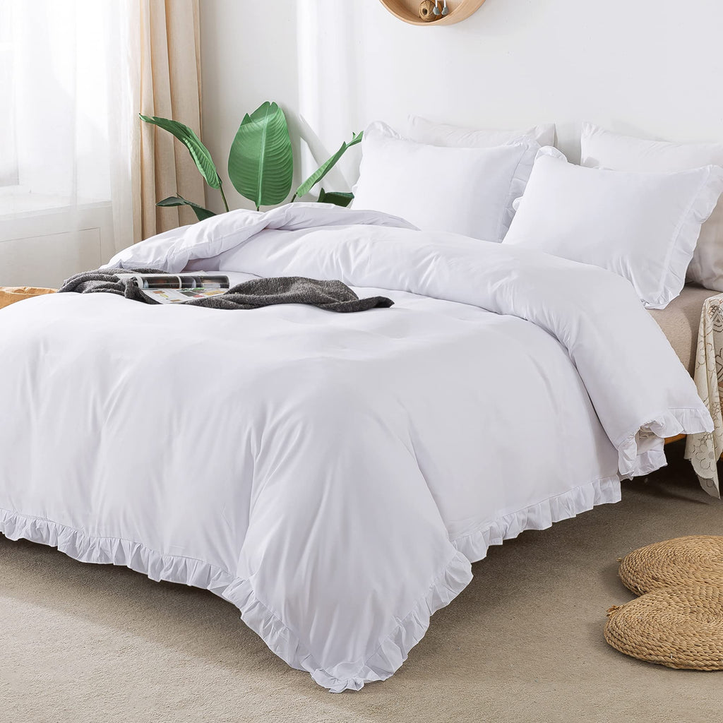Ruffled White Duvet Cover Set