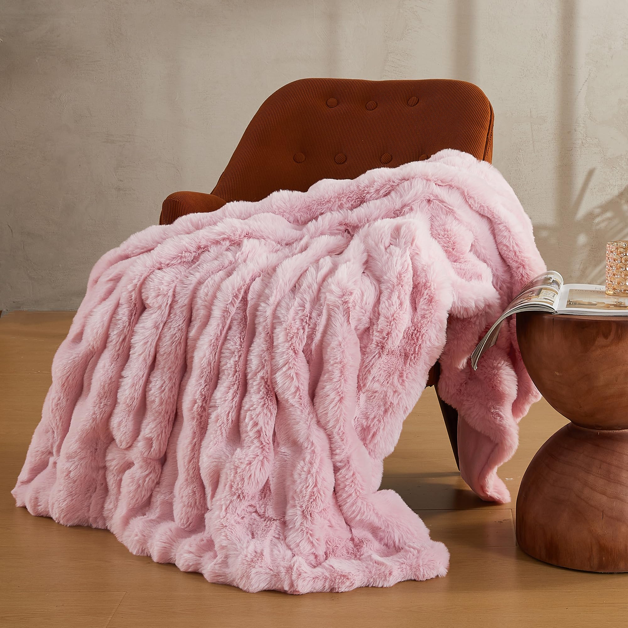 Pink Faux Fur Throw Blanket